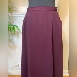 Rena Rowan Women’s skirt,‎ Vintage, Zip up, size 10.